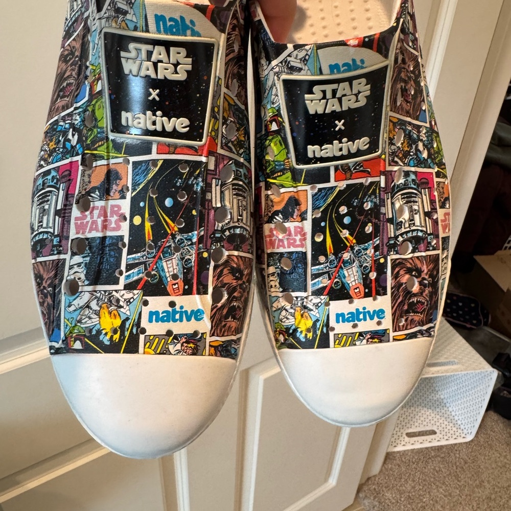 Native Sneakers Adult - Star Wars Comic Print